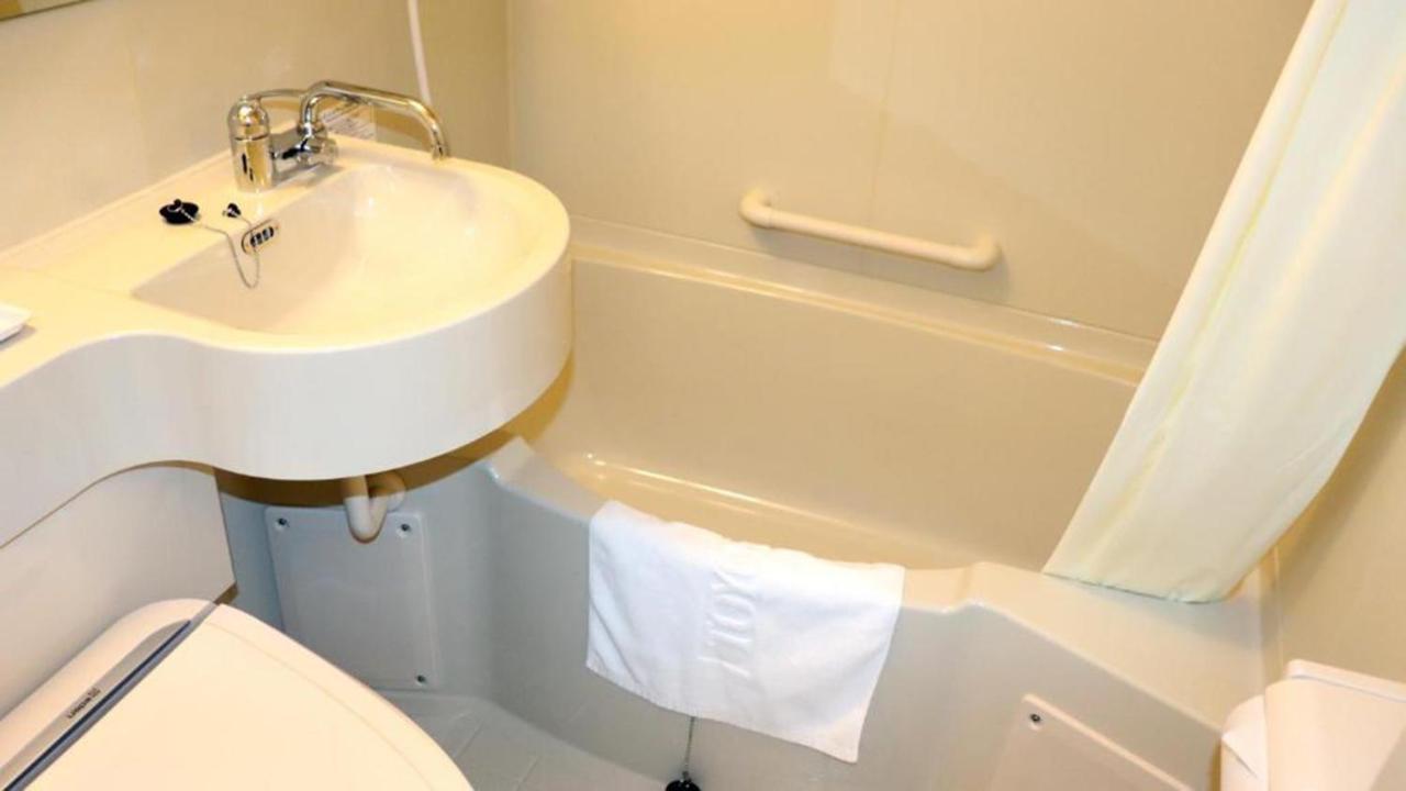 Toyoko Inn Utsunomiya Ekimae No 2 Exterior photo